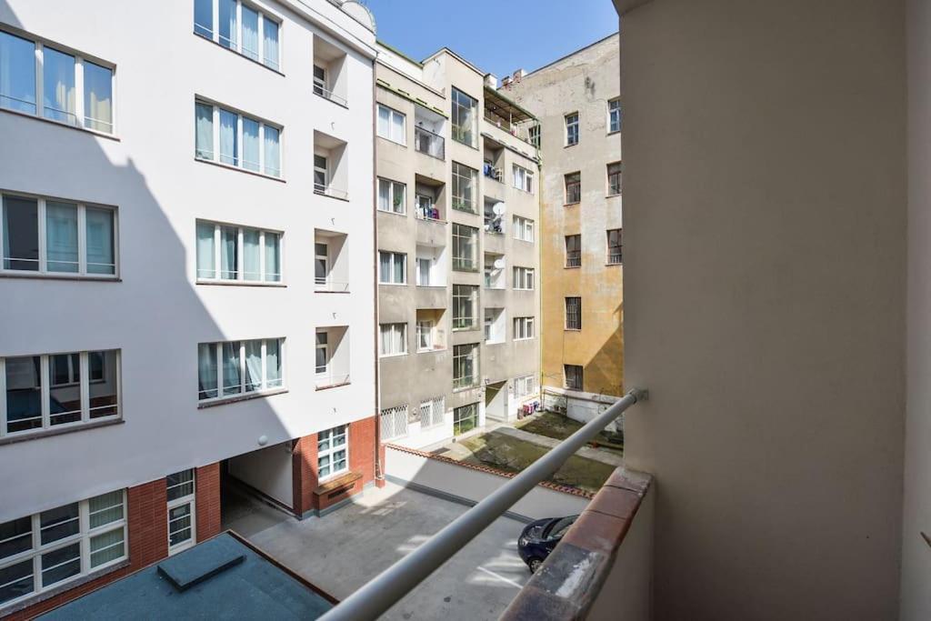Oli Apartment Prag Dış mekan fotoğraf